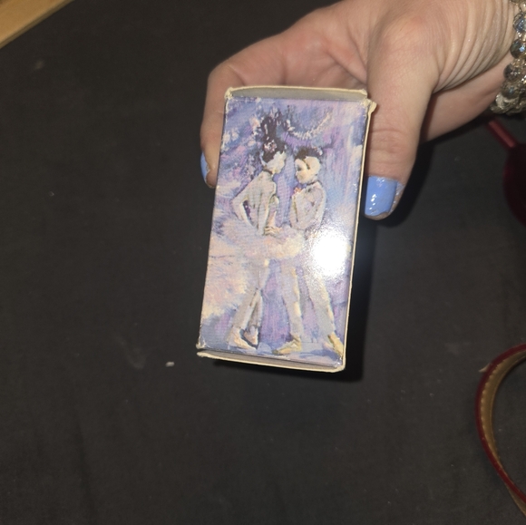 Avon prima ballerina perfume Full Bottle - Picture 2 of 9